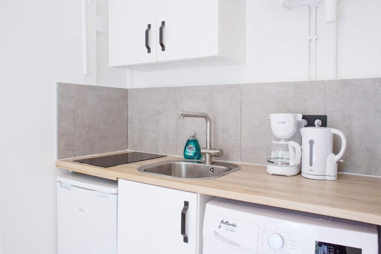 Gregbnb-Com - T2 37M2 - Climatise - Parking Inclus - Balcon - Wifi Fibre - Appartement No1 土伦 外观 照片