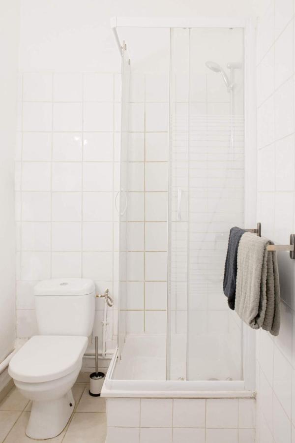 Gregbnb-Com - T2 37M2 - Climatise - Parking Inclus - Balcon - Wifi Fibre - Appartement No1 土伦 外观 照片